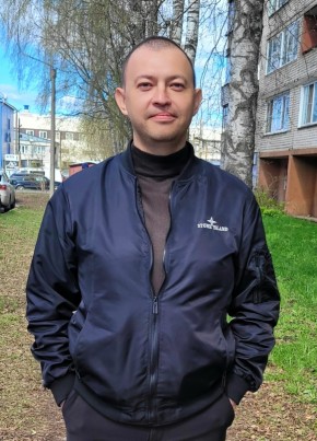 Антон, 39, Россия, Киров (Кировская обл.)