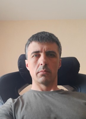 Дмитрий из Москвы 43 года