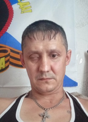 Коля Красный из Ибреси 39 лет