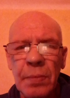 Виктор, 64, Россия, Среднеуральск