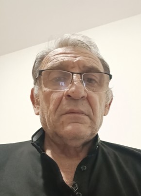 Валерий из Warszawa 64 года