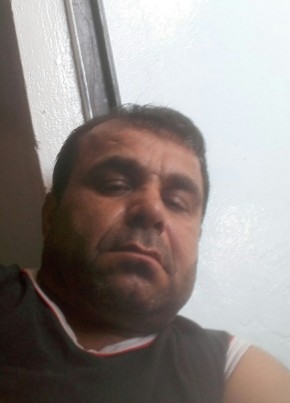 İsmail, 52, Türkiye Cumhuriyeti, Gaziantep