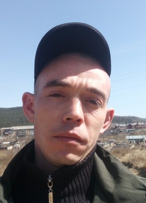 Саша, 33, Россия, Улан-Удэ