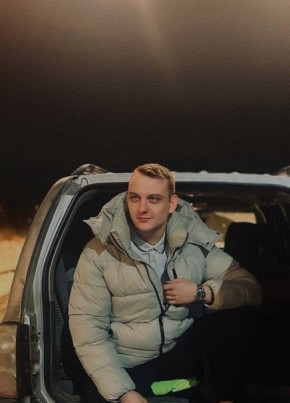 Андрей из Костромы 27 лет
