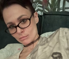 Rita, 30, Saint Petersburg