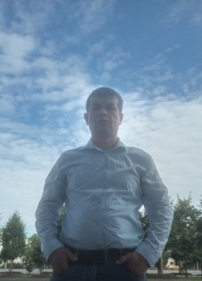 Рустам из Москвы 46 лет