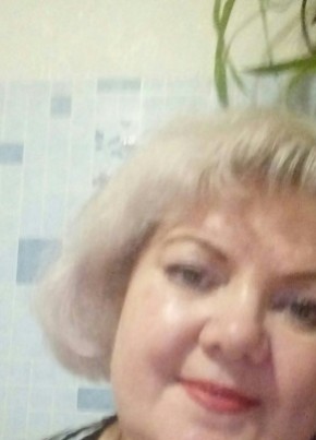 Марина, 54, Россия, Бежецк