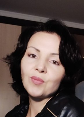 Elena, 45, Russia, Moscow