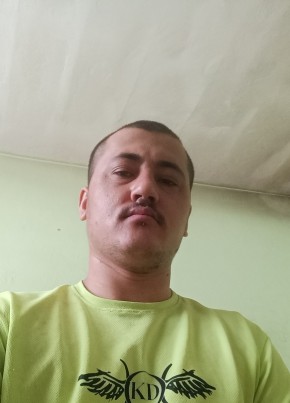 Murat Karataş, 23, Türkiye Cumhuriyeti, Umraniye