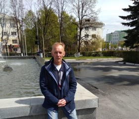 Валерий, 60 лет, Первоуральск