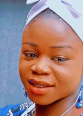 Zainab, 25, Nigeria, Osogbo