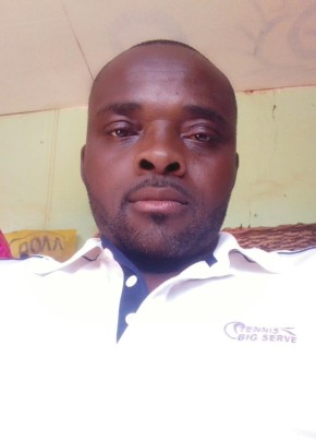 Nedja, 43, Republic of Cameroon, Douala