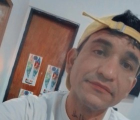 Maxi, 31, Buenos Aires