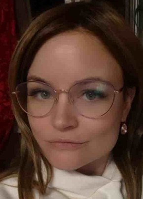 Анна из Мурманска 33 года