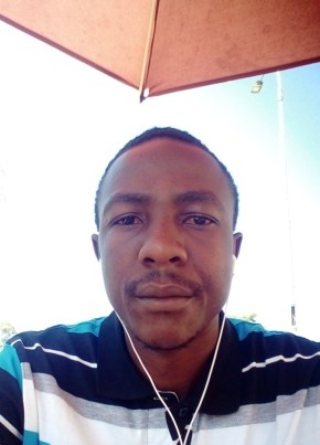 Rashid, 33, Kenya, Kericho