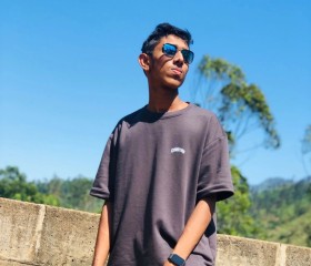 Maker, 18, Colombo