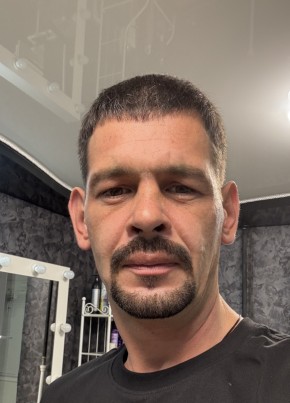 Artem, 38, Russia, Maykop