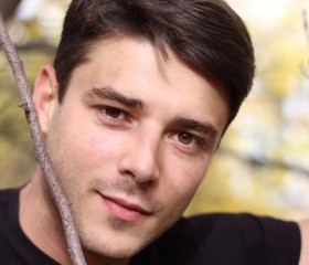 Vadim Mikhaylov, 19, Elista