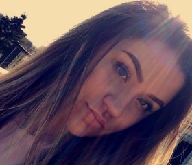 Taryn, 25, St. Catharines