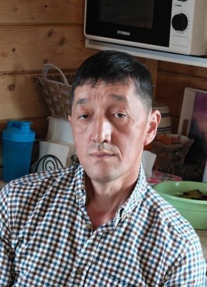 Нурлан из Санкт-Петербурга 45 лет