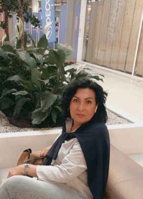 Tatyana из Carquefou 80 лет