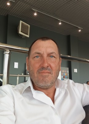 Михаил из Жирновска 51 год