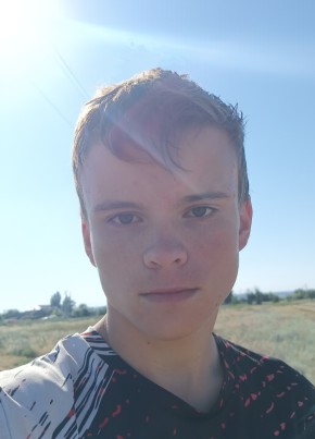 Роман, 18, Россия, Камышин