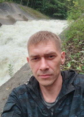 Антон, 35, Россия, Дальнегорск
