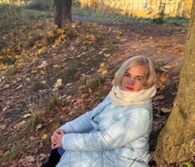 Irina, 41, Saint Petersburg