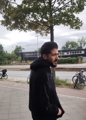 اسلةس из Berlin 30 лет