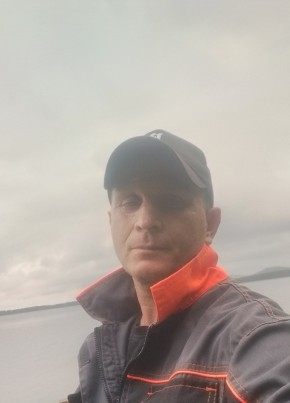 Владимир из Южно-Сахалинска 42 года