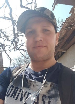 Andrei, 36, Romania, Mihaiu Viteazul