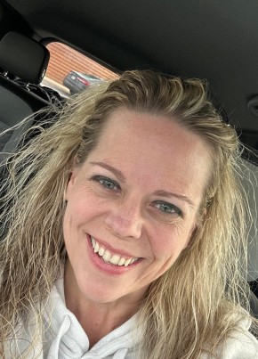 alice, 53, United Kingdom, Whitefield