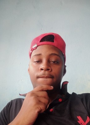 Edu из Salvador 28 лет