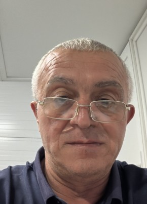михаил из Вологды 56 лет