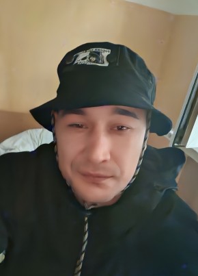 Виктор