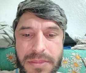 Ahmet, 39, Can