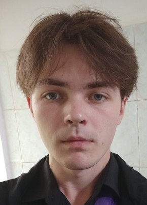 Кирилл из Орёла 20 лет