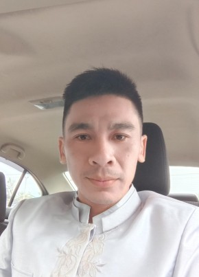 กอฟล์, 34, ราชอาณาจักรไทย, กรุงเทพมหานคร