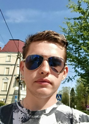Kornel из Jelenia Góra 18 лет