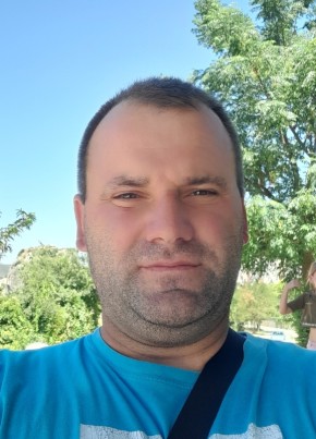 Sokol, 39, Albania, Tirana
