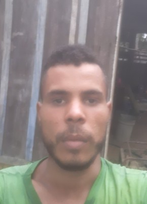 Lucas из Brasília 25 лет