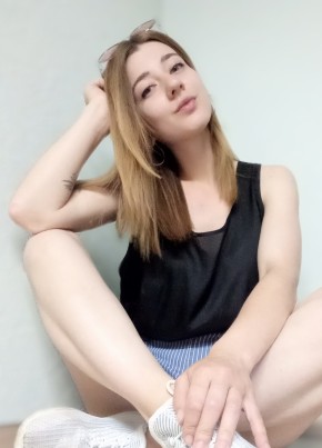 Ариана, 25, Россия, Орёл