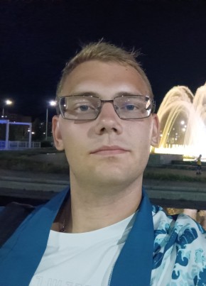 Данил из Рубцовска 21 год