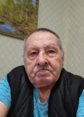 Михаил из Коврова 74 года