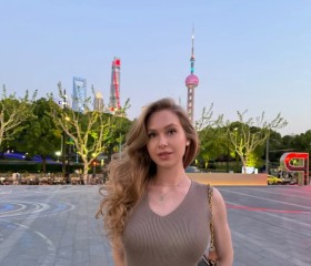 Ānìyà, 33, Hong Kong