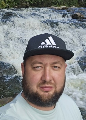 Иван из Нижней Салды 43 года
