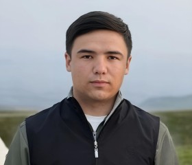Rahmatillo, 21, Tashkent