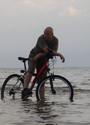 Yura, 46, Russia, Saint Petersburg