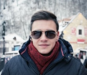Виктор, 31 год, Зеленогорск (Красноярский край)